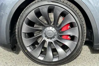 Tesla Model Y 2022 AWD Performance 4dr Crossover