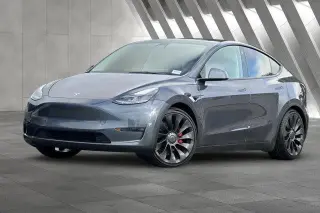 Tesla Model Y 2022 AWD Performance 4dr Crossover