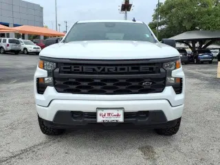 Chevrolet Silverado 1500 2023 4x2 Custom 4dr Crew Cab 5.8 ft. SB