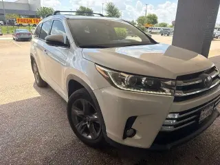 Toyota Highlander 2018 AWD Limited 4dr SUV
