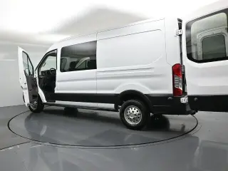 Ford Transit 2023 250 3dr SWB Medium Roof Crew Van