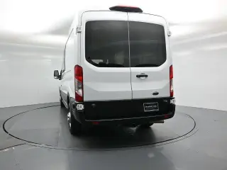 Ford Transit 2023 250 3dr SWB Medium Roof Crew Van