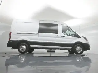 Ford Transit 2023 250 3dr SWB Medium Roof Crew Van