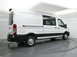 Ford Transit 2023 250 3dr SWB Medium Roof Crew Van