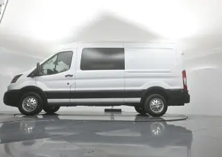 Ford Transit 2023 250 3dr SWB Medium Roof Crew Van