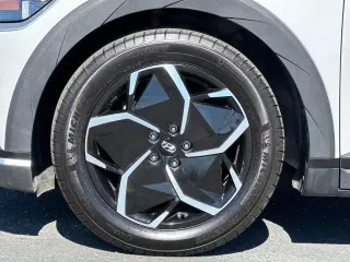 Hyundai IONIQ 5 2024 SE 4dr Crossover
