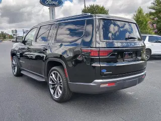 Jeep Wagoneer 2022 4x4 Series II 4dr SUV