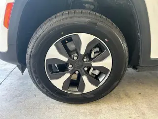 Jeep Grand Cherokee 2024 4x4 4xe 4dr SUV