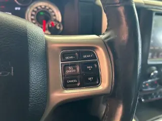 Ram 1500 2015 4x4 Laramie 4dr Crew Cab 5.5 ft. SB Pickup