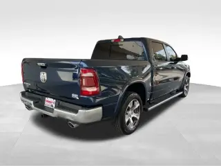 Ram 1500 2020 4x2 Laramie 4dr Crew Cab 5.6 ft. SB Pickup