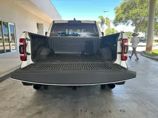 Ram 1500 2023 4x4 Big Horn 4dr Crew Cab 5.6 ft. SB Pickup