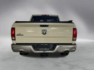 Dodge Ram 1500 2010 4x2 ST 4dr Crew Cab 5.5 ft. SB Pickup