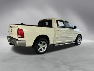 Dodge Ram 1500 2010 4x2 ST 4dr Crew Cab 5.5 ft. SB Pickup