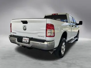 Ram 2500 2024 4x4 Big Horn 4dr Crew Cab 6.3 ft. SB Pickup