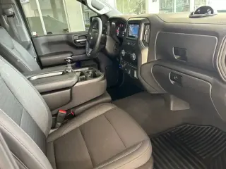 Chevrolet Silverado 1500 2024 4x4 Custom 4dr Crew Cab 5.8 ft. SB