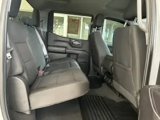 Chevrolet Silverado 1500 2024 4x4 Custom 4dr Crew Cab 5.8 ft. SB