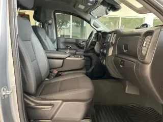 Chevrolet Silverado 1500 2024 4x4 Custom 4dr Crew Cab 5.8 ft. SB