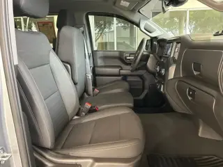Chevrolet Silverado 1500 2024 4x4 Custom 4dr Crew Cab 5.8 ft. SB