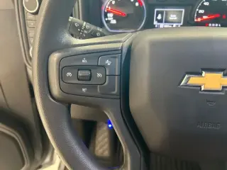 Chevrolet Silverado 1500 2024 4x4 Custom 4dr Crew Cab 5.8 ft. SB