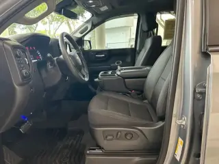 Chevrolet Silverado 1500 2024 4x4 Custom 4dr Crew Cab 5.8 ft. SB