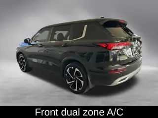Mitsubishi Outlander 2023 ES 4dr SUV