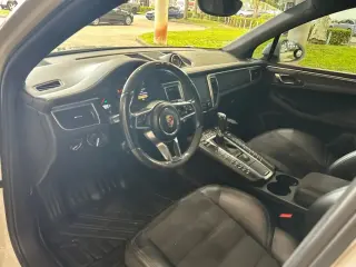 Porsche Macan 2017 AWD GTS 4dr SUV