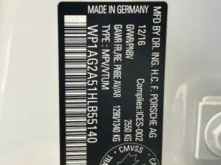 Porsche Macan 2017 AWD GTS 4dr SUV