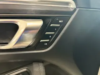 Porsche Macan 2017 AWD GTS 4dr SUV