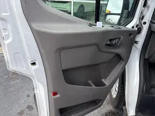 Ford Transit 2022 350 XL 3dr LWB Low Roof Passenger Van