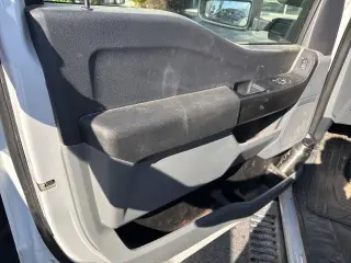 Ford F-250 Super Duty 2024 4x2 XL 2dr Regular Cab 8 ft. LB Pickup