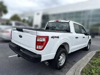 Ford F-150 2022 4x4 XL 4dr SuperCrew 5.5 ft. SB