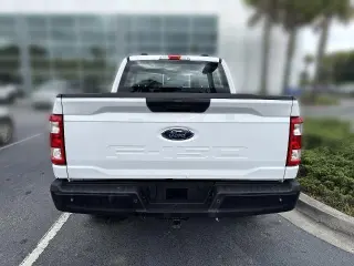 Ford F-150 2022 4x4 XL 4dr SuperCrew 5.5 ft. SB