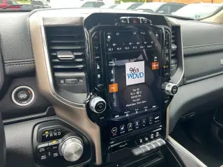 Ram 1500 2019 4x4 Laramie 4dr Crew Cab 5.6 ft. SB Pickup