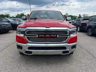 Ram 1500 2019 4x4 Laramie 4dr Crew Cab 5.6 ft. SB Pickup