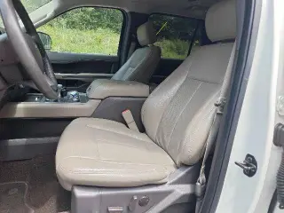 Ford Expedition 2020 4x4 XLT 4dr SUV