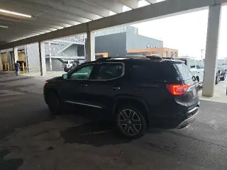 GMC Acadia 2017 4x4 Denali 4dr SUV