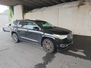 GMC Acadia 2017 4x4 Denali 4dr SUV