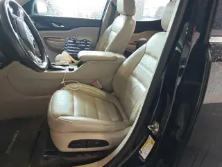 GMC Acadia 2017 4x4 Denali 4dr SUV