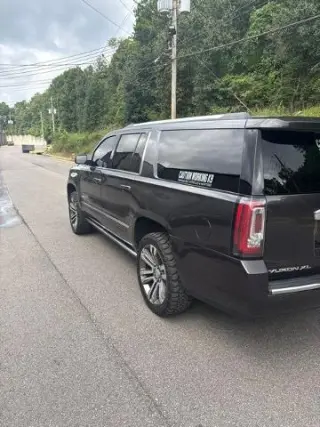 GMC Yukon XL 2018 4x4 Denali 4dr SUV