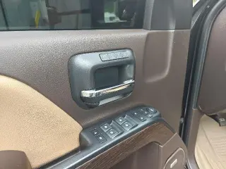 GMC Sierra 3500HD 2018 4x4 Denali 4dr Crew Cab SRW