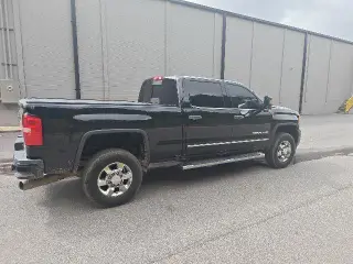 GMC Sierra 3500HD 2018 4x4 Denali 4dr Crew Cab SRW