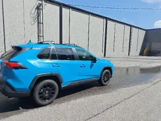 Toyota RAV4 2021 LE 4dr SUV