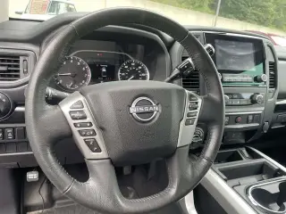 Nissan Titan XD 2024 4x4 PRO-4X 4dr Crew Cab 6.6 ft. LB