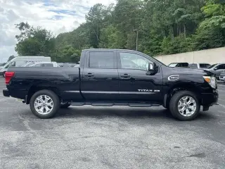 Nissan Titan XD 2024 4x4 PRO-4X 4dr Crew Cab 6.6 ft. LB