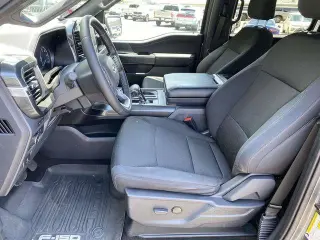 Ford F-150 2022 4x4 XL 4dr SuperCrew 5.5 ft. SB