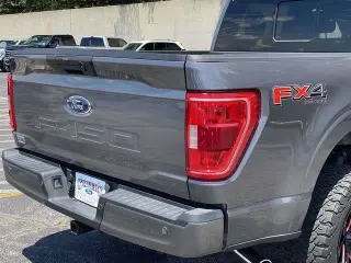 Ford F-150 2022 4x4 XL 4dr SuperCrew 5.5 ft. SB