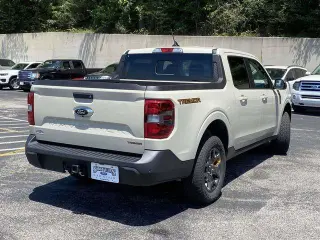 Ford Maverick 2024 AWD Lariat 4dr Supercrew 4.5 ft. SB