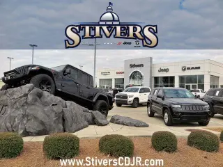 GMC Sierra 1500 2024 4x4 Pro 4dr Crew Cab 6.6 ft. SB