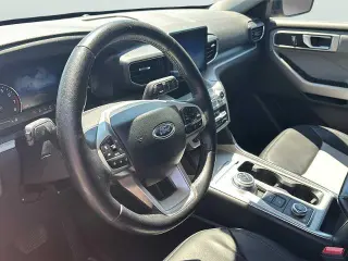 Ford Explorer 2023 AWD XLT 4dr SUV