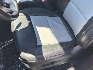 Ford Explorer 2023 AWD XLT 4dr SUV